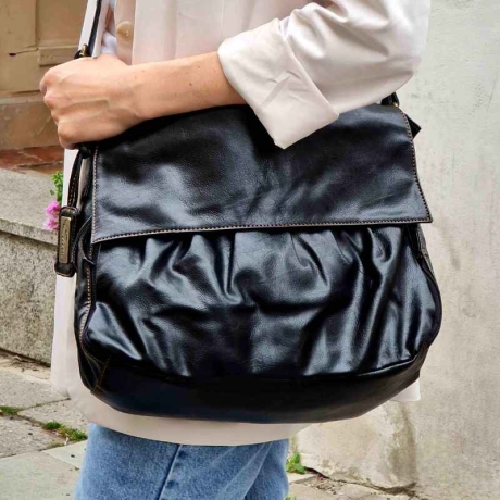 Vegan Leather Messenger bag Elite Style, black - 9913