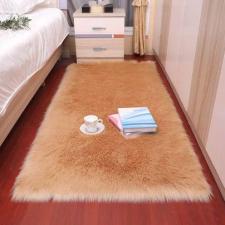 Square-shaped, soft, long pile Faux Fur mat-Suede Fabric bottom-Bedside decorative mat-apricot 30 x 30 cm